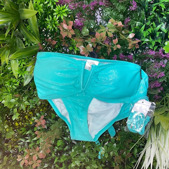 Turquoise Bikini Set - Picture 1 of 4